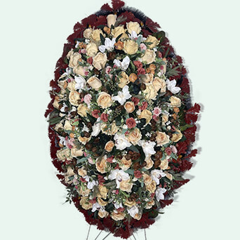 Венок из искусственных цветов